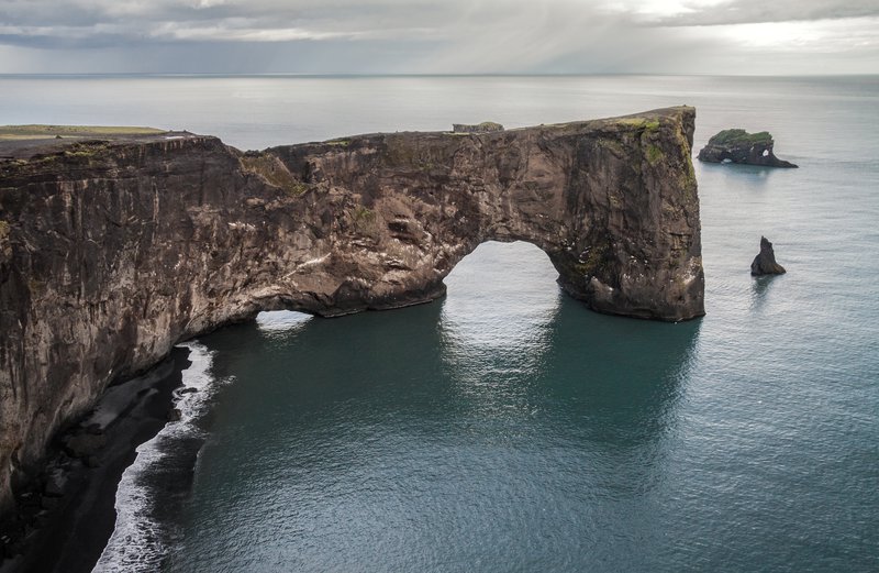 Professional vacation photoshoot in Dyrhólaey, Iceland