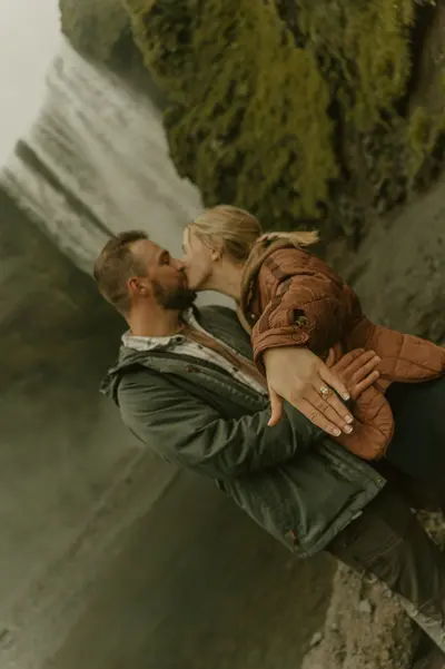 Proposal photoshoot at Skógafoss by Christine Q