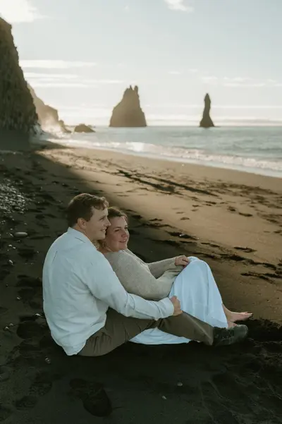 Anniversary photoshoot at Reynisfjara by Christine Q