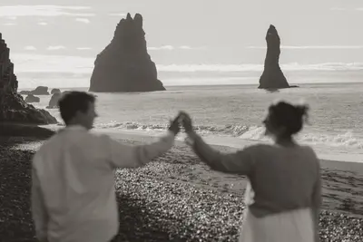 Anniversary photoshoot at Reynisfjara by Christine Q