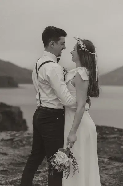 Elopement photoshoot on the Reykjanes Peninsula by Christine Q