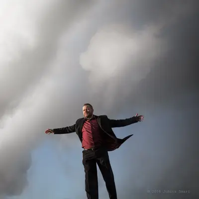 Solo Portrait photoshoot in Reykjavík by Johann K