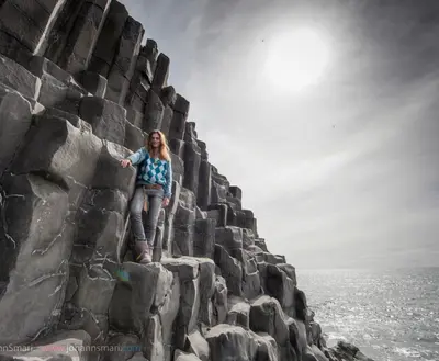 Solo Portrait photoshoot at Reynisfjara by Johann K