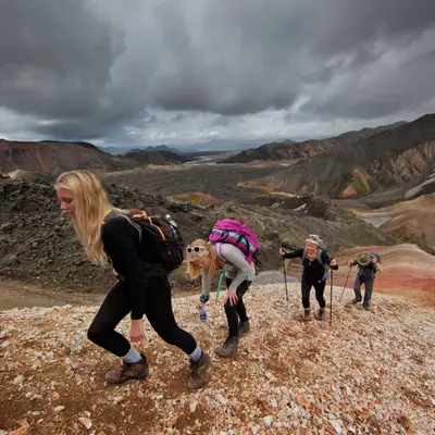 Family photoshoot in Landmannalaugar by Johann K