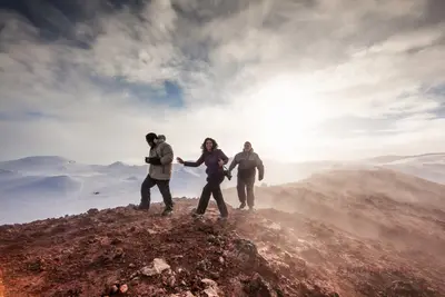Engagement photoshoot in Landmannalaugar by Johann K