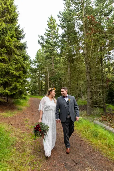 Wedding photoshoot in North Iceland by Annsy