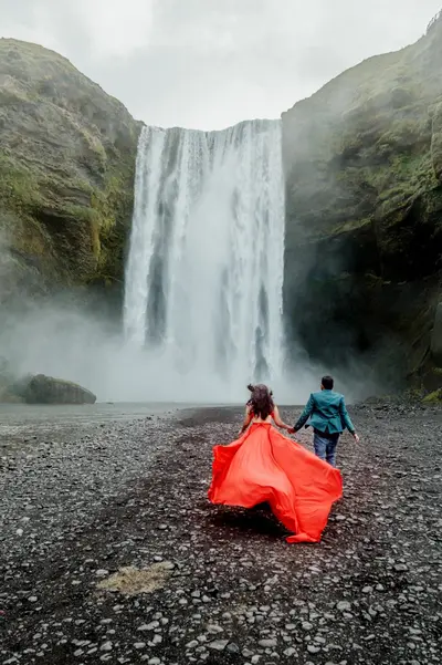 Anniversary photoshoot in Skógafoss by Misha M