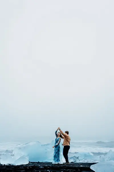 Engagement photoshoot in Diamond Beach by Misha M