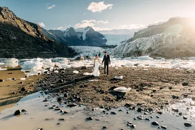 Wedding photoshoot in Skaftafell by Misha M